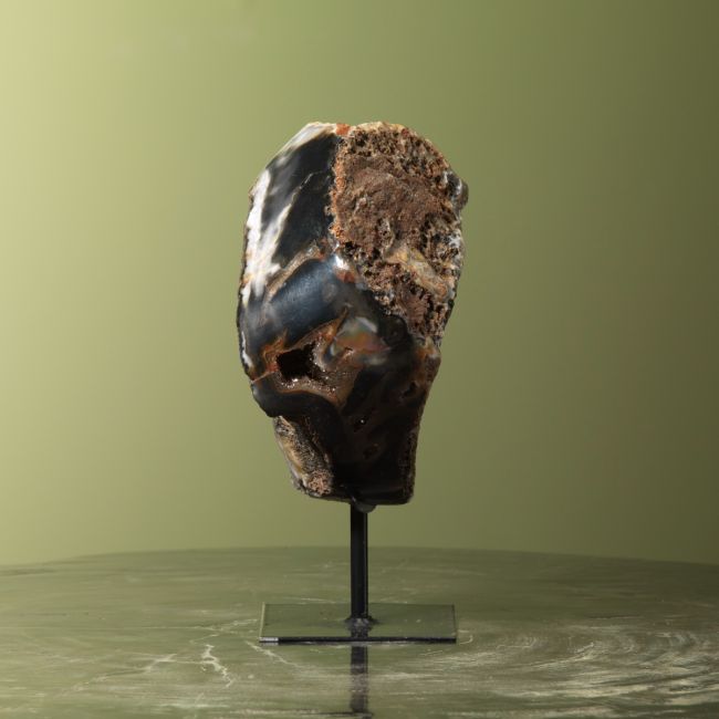 0011 Agaat op Standaard